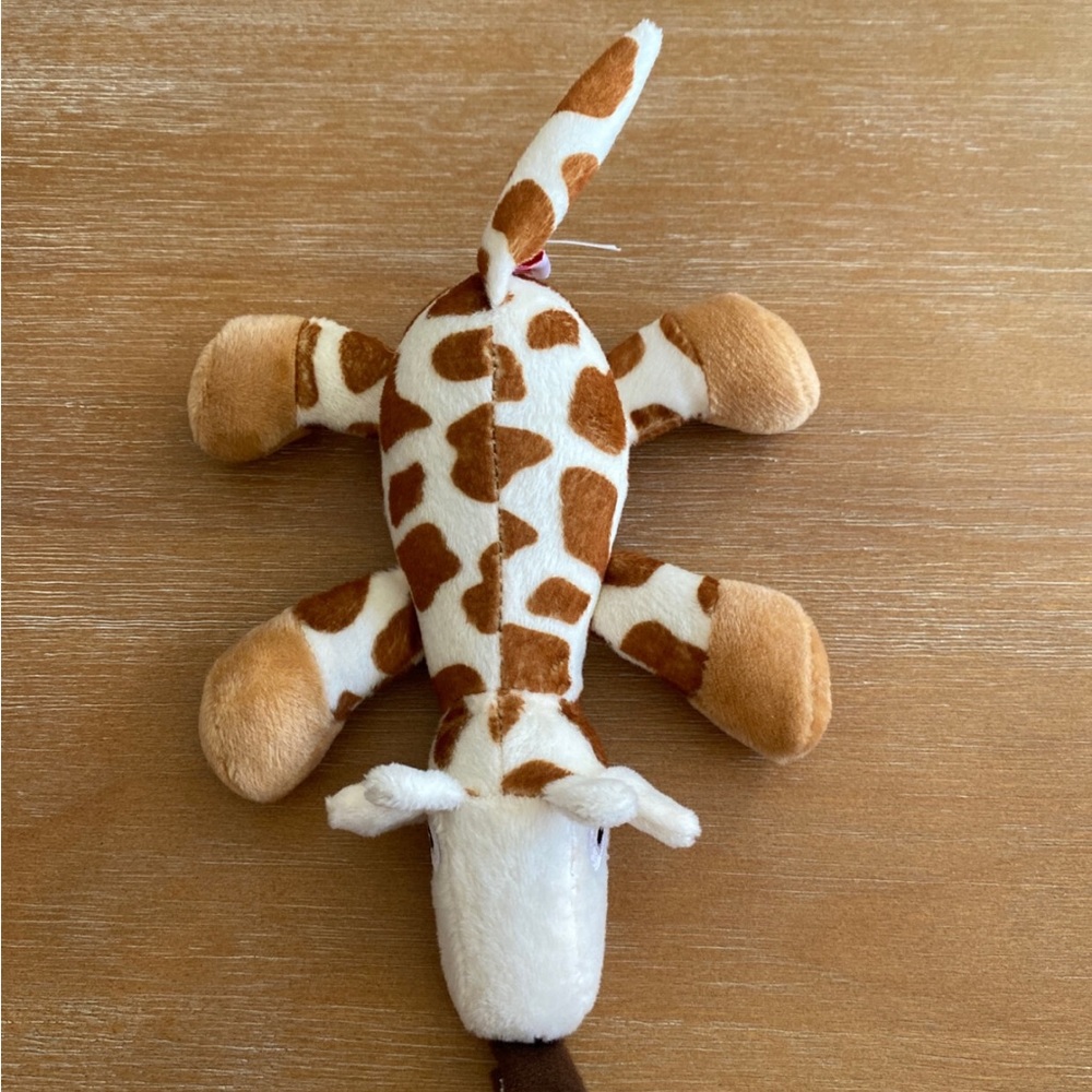 NWOT Nuby giraffe pacifier holder animal